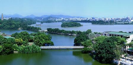 惠州西湖、紅花湖單車、奧地利小鎮(zhèn)、住樂逸溫泉、羅浮山兩日游